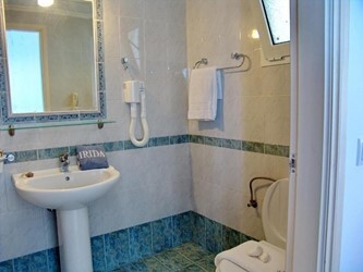 1-Bedroom Apartment