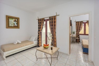 1-Bedroom Apartment