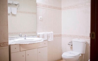 1-Bedroom Apartment