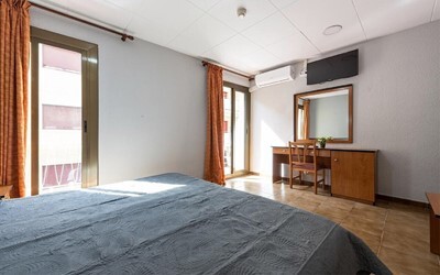 Deluxe Double Room with Bath