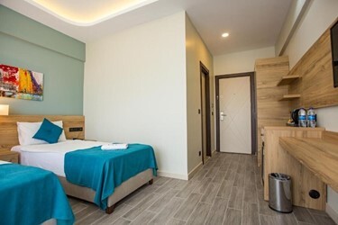 Promo Room