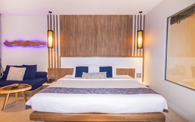 Deluxe None View Room