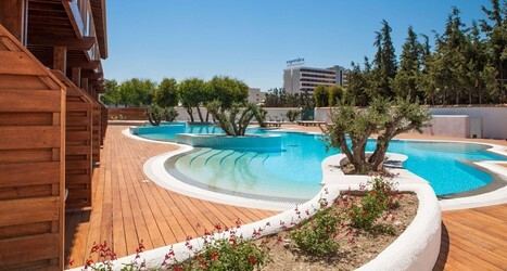 "Summer" Twin Sea View with Sharing Pool