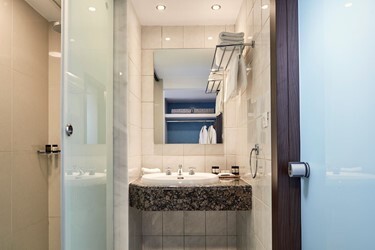 "Summer" Twin Sea View with Sharing Pool