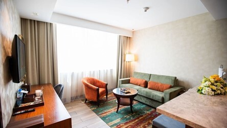 Deluxe One Bedroom
