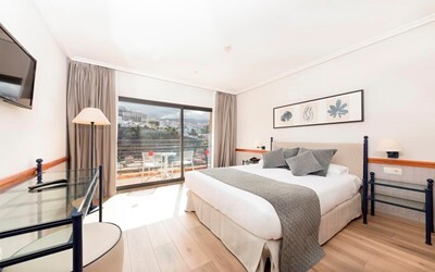Double Single Use Balcony or Terrace, Standard