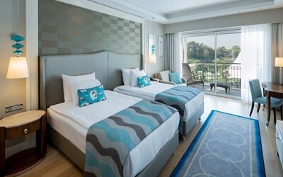 Corner Suite