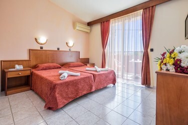 Studio (up to 2 Pax)