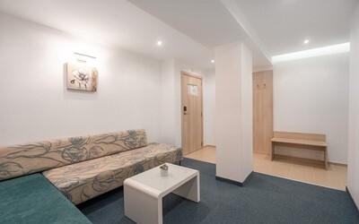 SUI Junior Suite