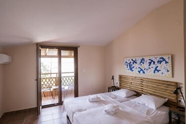 Twin / Double Room