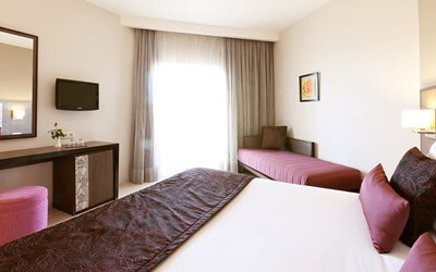 Standard Room/Sea View Room