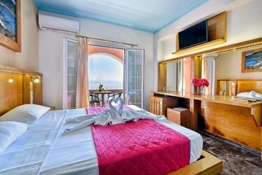 Twin / Double Room
