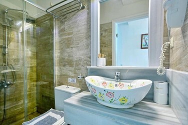 Twin / Double Room