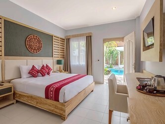 Lagoon Room