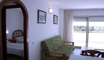 One-Bedroom Apartment (2 - 4 Adults)