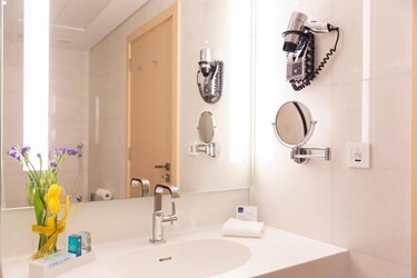 Superior Room with 2 single beds