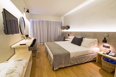 Deluxe Inland View