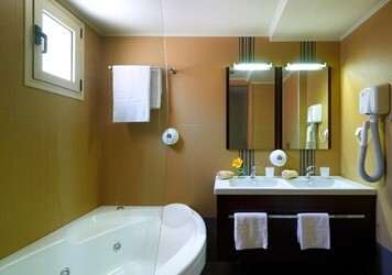 Executive Suites with 2 separate bedrooms