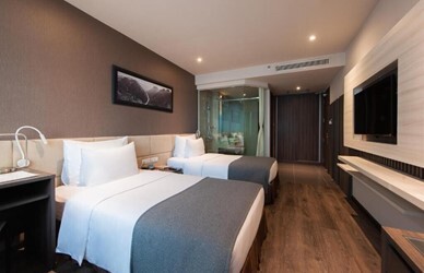 Ocean Deluxe