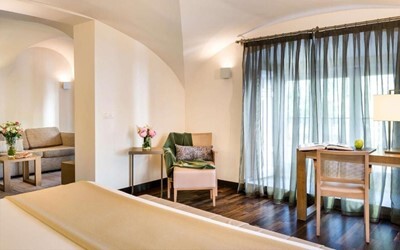 Junior Suite, Sofa bed