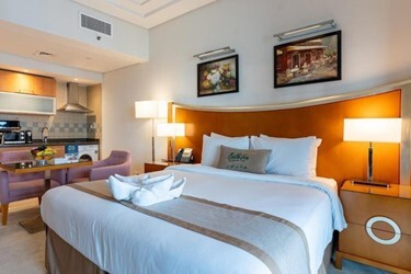 Studio Apartment