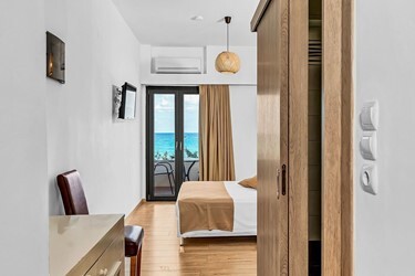 Double Room Sea View A/C