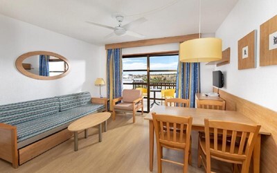 1 Room Apartment 1 Or 2 Pax, Balcony Or Terrace