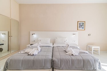 Double Room Land view