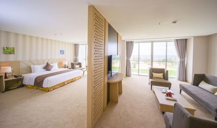 Executive Suite Sea View