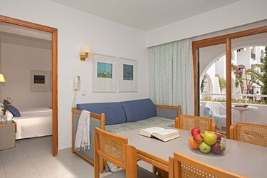 1-Bedroom Apartment