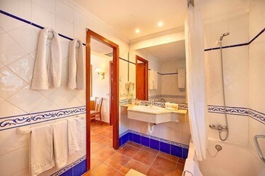 1-Bedroom Apartment