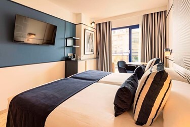 Double Room De Luxe