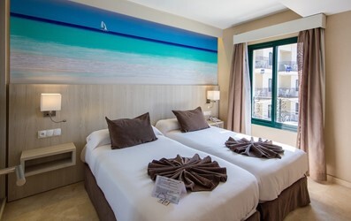 Apartment 1 Bedroom Pool View