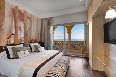 Double Deluxe Sea views