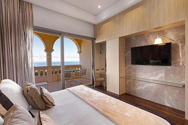 Double Deluxe Sea views