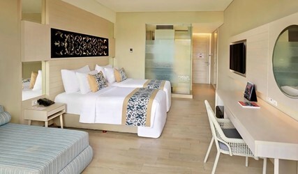 Grand Deluxe Room with Pool View