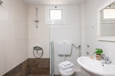 Family Apartment with Sea View A/C