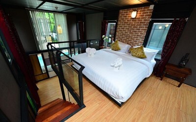 1-bedroom Duplex Pool Access Room