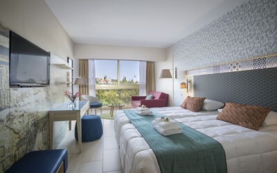 Family Room Inland View