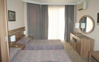 Economy Room