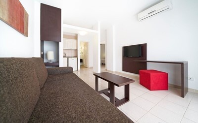 1 Room Apartment Balcony Or Terrace