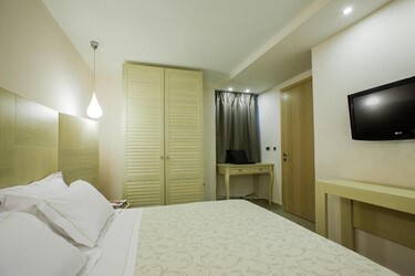 Senior Suite one Bedroom