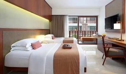 Deluxe Double or Twin Room