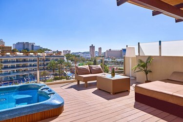 One Bedroom Penthouse Suite