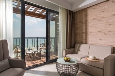 Dbl Sea View