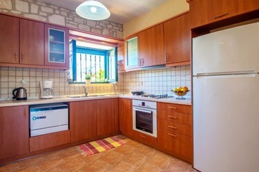 Apartment with Garden View