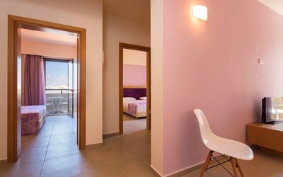 Superior 2 Bedroom Apartment