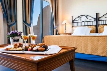 Double Room De Luxe