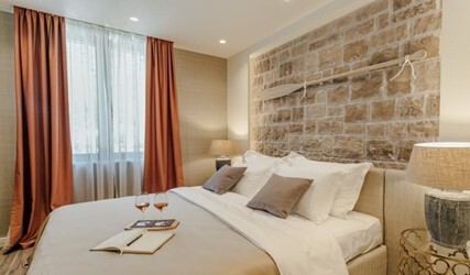Double Room Mountain View