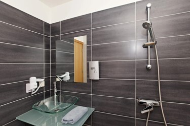 Double/Twin Room